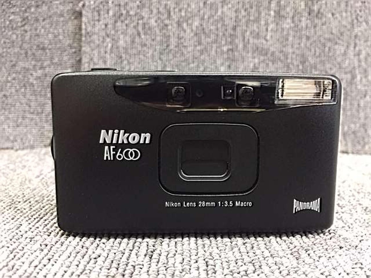Nikon AF600 フィルムカメラ 28mm Nikon AF600 フィルムカメラ 28mm フィルムカメラ