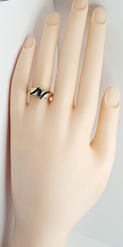 Fancy 9ct Sapphire Marquise Crossover Yellow Gold 375 Ring Size O Hallmarked - Picture 23 of 23
