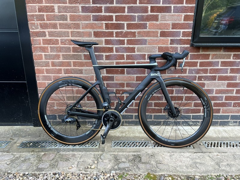 BMC TIMEMACHINE 01 ROAD SRAM FORCE ETAP GROUPSET. Immaculate Condition!!