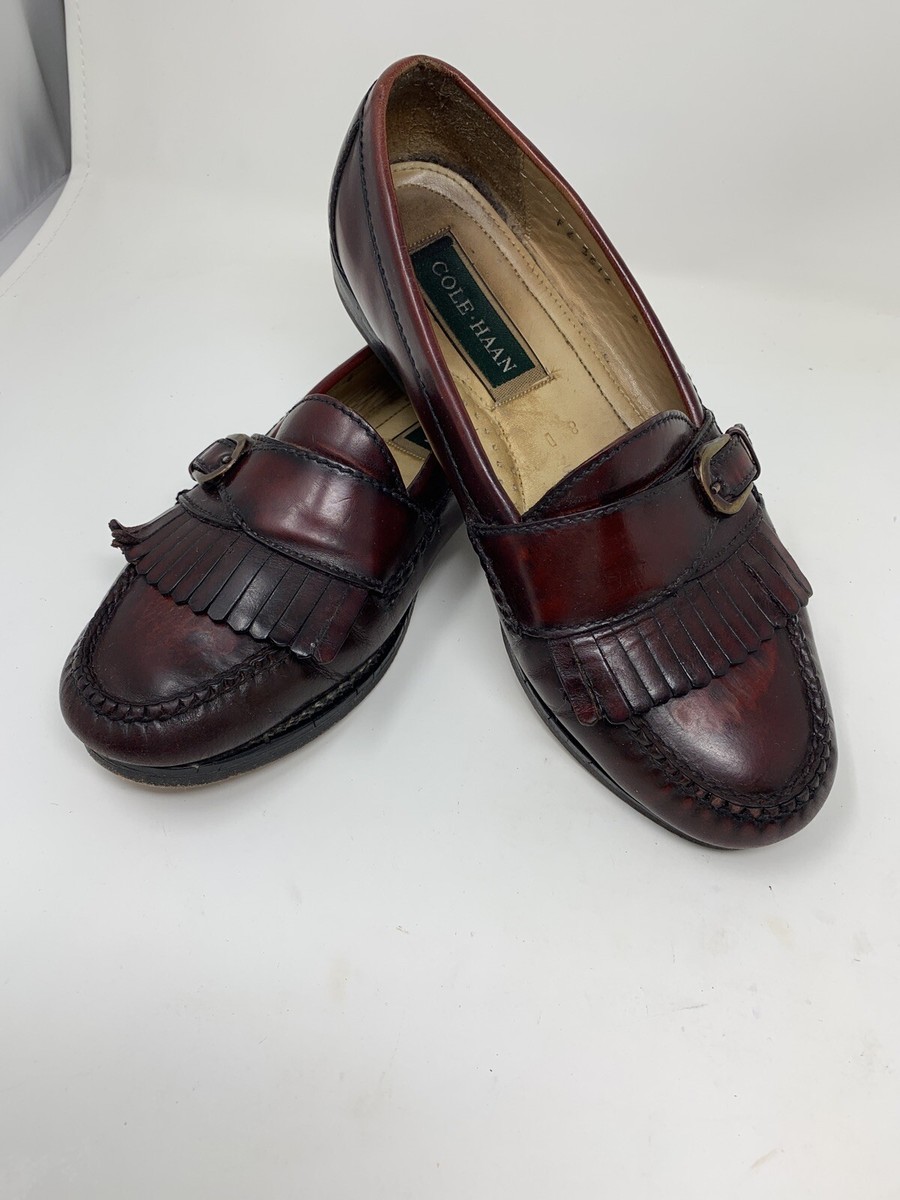 Cole Haan Men display picture 1