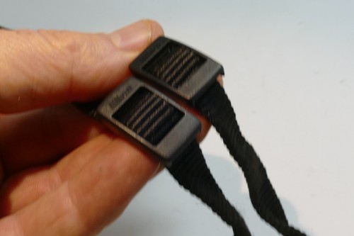 Nikon D-610 D610 AN-DC10 AN DC 10 Shoulder neck Strap for D610 - Original OEM - Picture 5 of 7