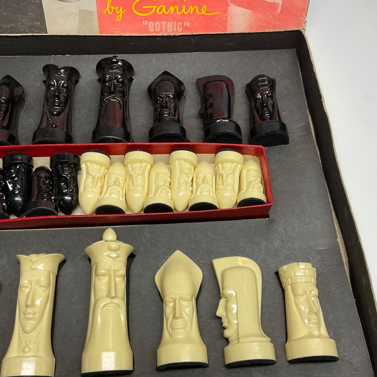 VINTAGE SCULPTURED GANINE GOTHIC CHESS SET No. 1475 SALON EDITION