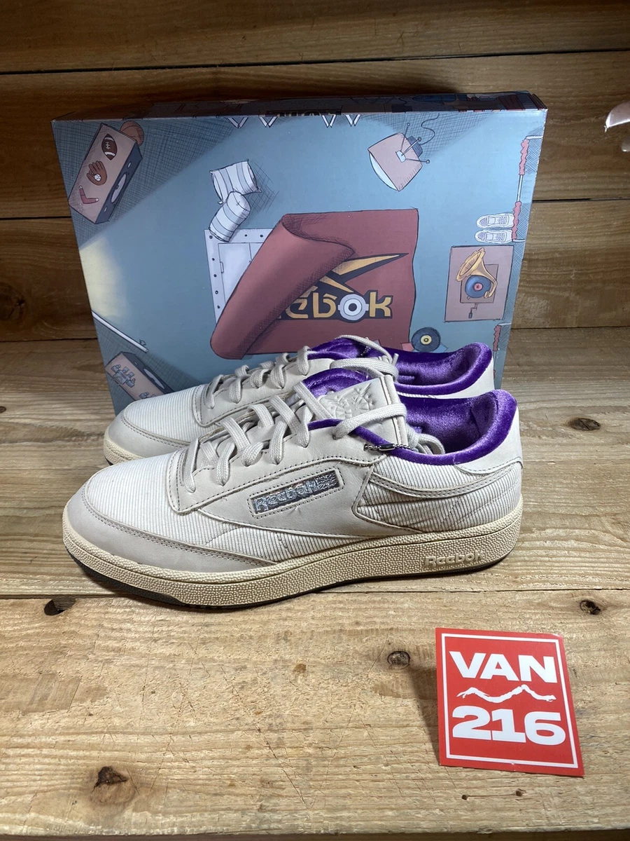 Reebok club c minions discount