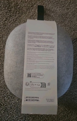 NEW Official Meta Quest Compact Carrying Case for 3/3S - Picture 2 of 4
