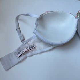 Victoria's Secret Dream Angels Push-Up Bra 36DDD Strawberry Cherry Embroidered