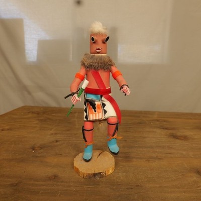 Indianer Kachina Puppe handgeschnitzt Hopi Stil Tänzerin Holzfigur bemalt