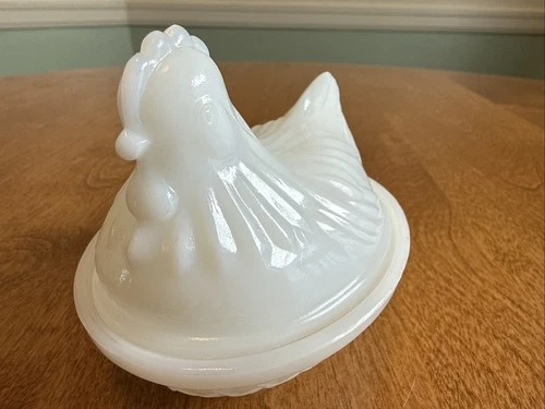 Vintage Hazel Atlas White Milk Glass Chicken Hen On Nest Small 4 1/2" Candy Dish