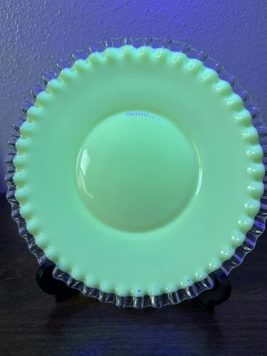 Vintage Fenton Ivory Crest URANIUM Custard Ruffled 9” Plate GLOWS!