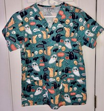 Scrub Top, UA Uniform Advantage, Halloween Print, Women's Medical Uniform, Small