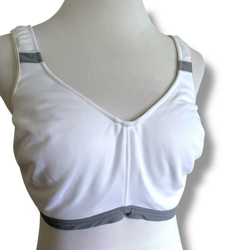 Sujetador deportivo Lilyette 40C blanco gris con aros cobertura completa 0959 de Maidenform Foto 3 de 4