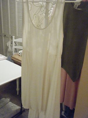 LILLY STAR SIZE LARGE CREAM TUNIC WITH LACE BACK 