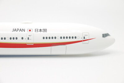 Hogan Wings 10604, Boeing 777-300ER 80-1111, JASDF, 1:200 | eBay