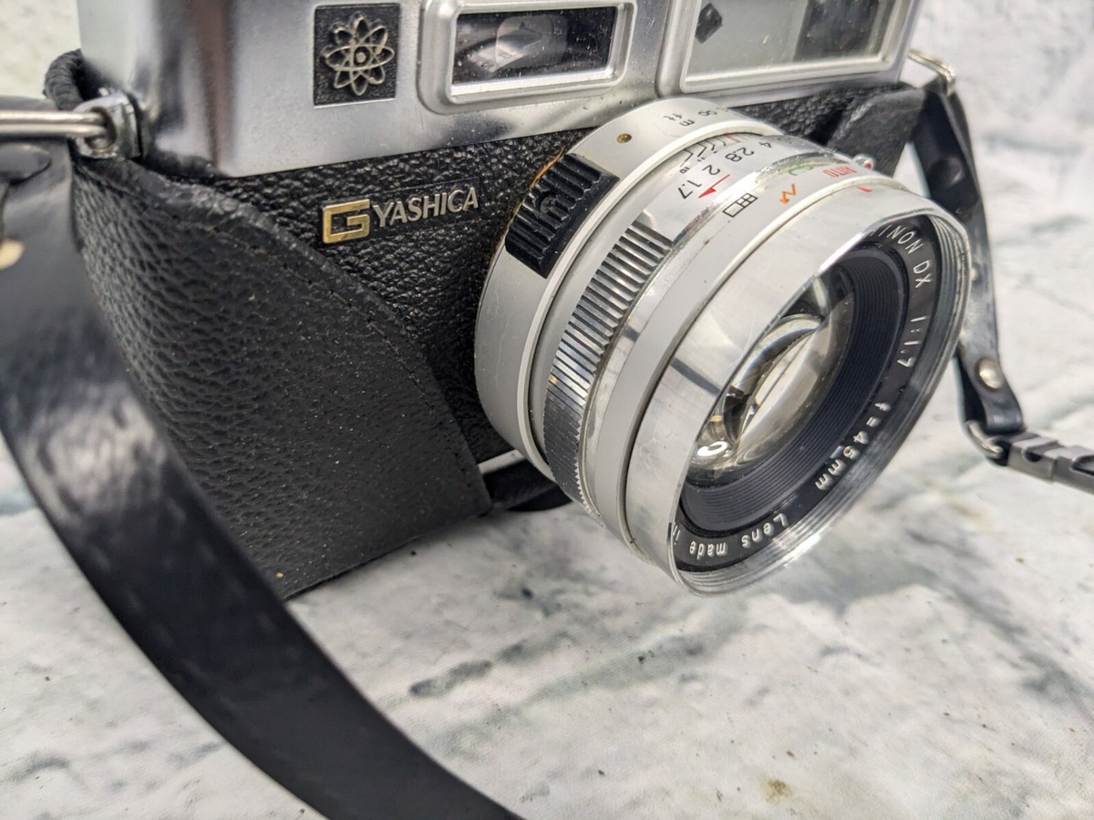 G Yashica Electro 35 GSN Rangefinder Camera 45mm f1.7