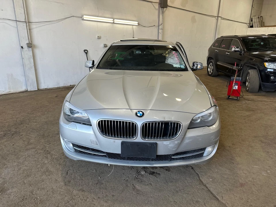 Б/у генератор переменного тока подходит: 2012 Bmw 528I 210 ампер класса A - Изображение 2 из 4