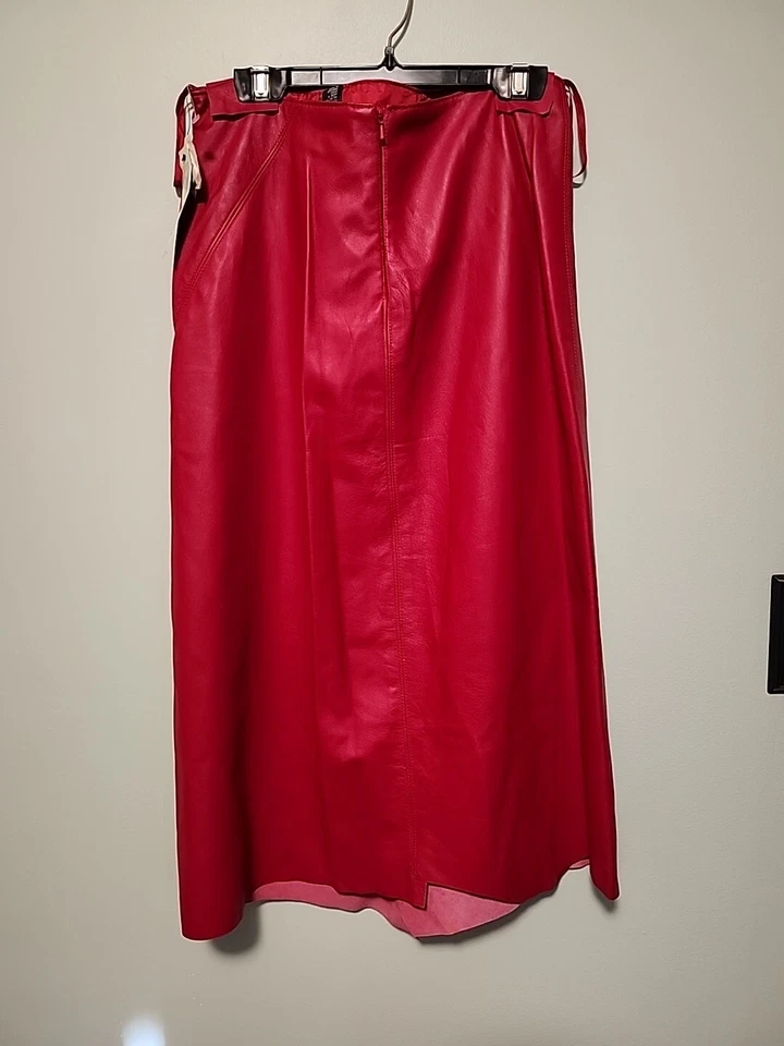 Falda DKNY Vintage Para Mujer Cuero Rojo Largo Midi Dobladillo Asimétrico Talla 6 Nueva con Etiquetas Foto 3 de 4