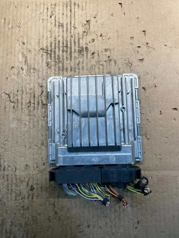 BMW N54 335i 535i 2007 a 2010 motor ECU ECM módulo de computadora 7596019 U9084 DG Foto 3 de 4