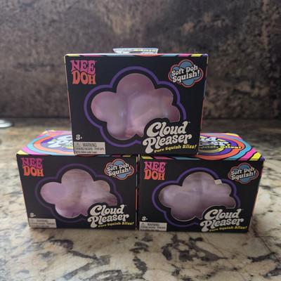 Needoh Cloud Pleaser Get Puffed Squish Squeeze, Purple