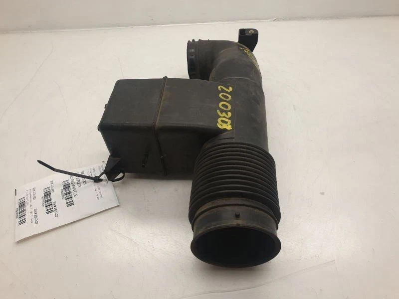 Toyota Tundra 2001 4,7 L 8 cilindros filtro de aire tubo resonador montaje Foto 3 de 4