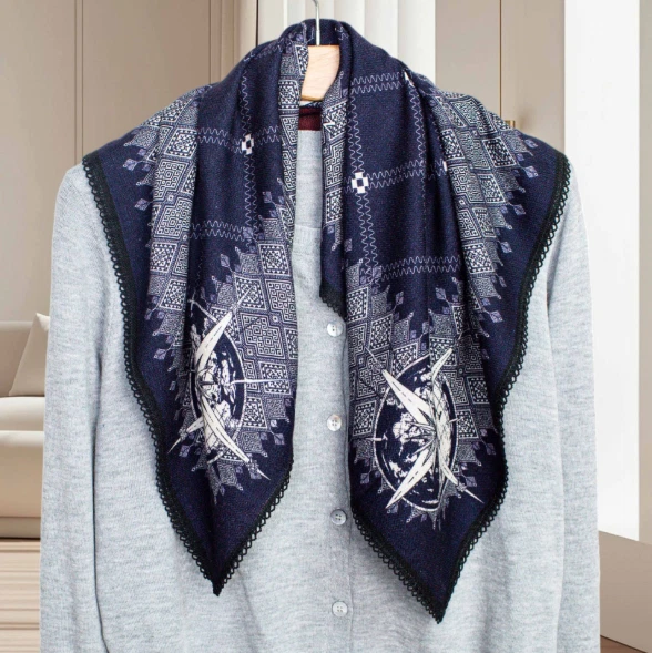 70% Cashmere 30% Silk knit Print Shawl Neckerchief 26'' Bandana Scarf Wrap new
