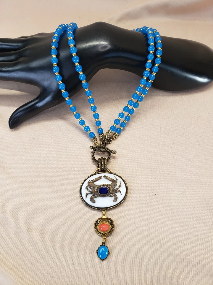 Patrice Blue Beads Crab Pendant Toggle Necklace Sea Life - Image 3 of 4
