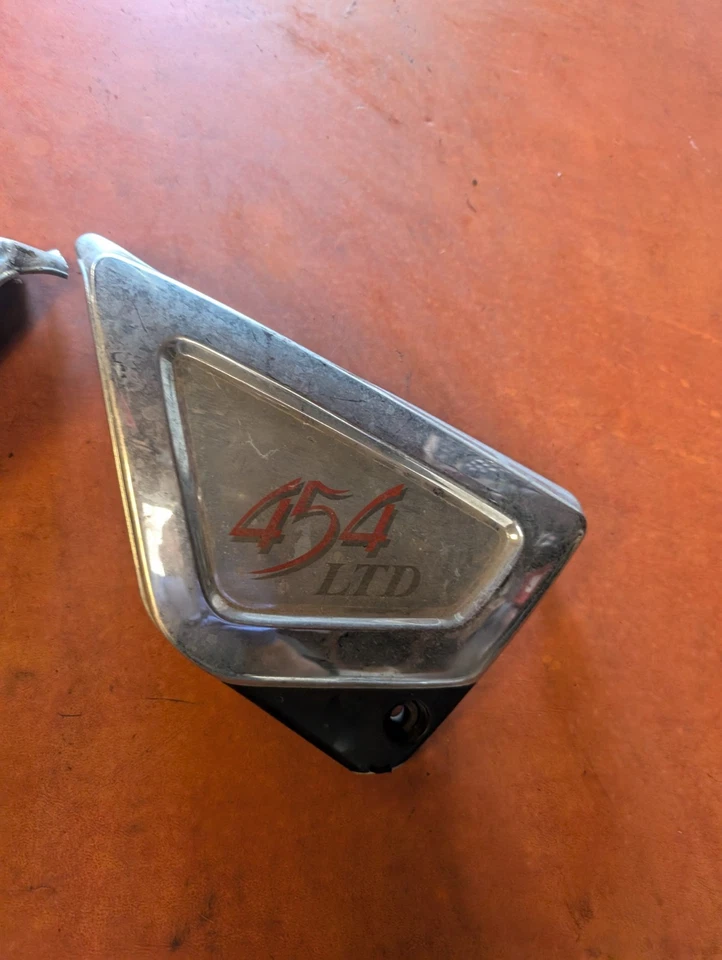 Kawasaki 454 LTD K379' 1986 cubierta lateral izquierda derecha moldura carrocería pieza Foto 4 de 4