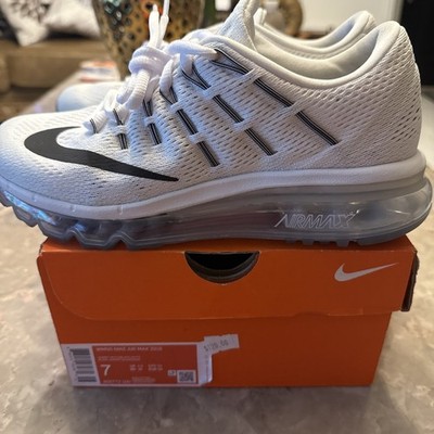 Nike Air Max 2016 Woman s Size 7 Summit White 806772-100 Running Athletic Shoes