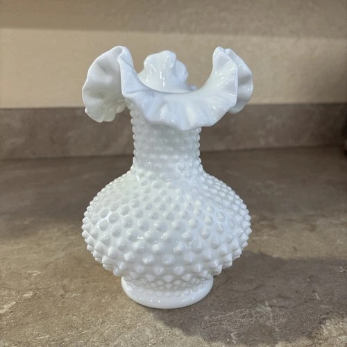 Vintage Large Fenton White Milk Glass Hobnail Ruffled Top Vase 7.25”