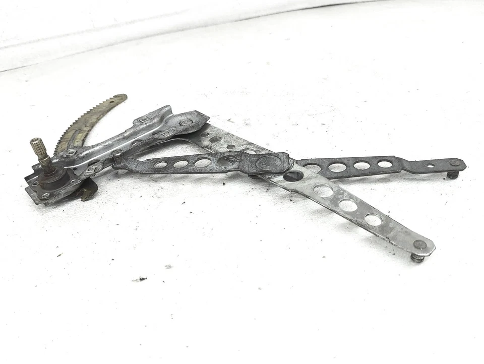 1975-1989 Volvo 244 Rear Passenger Door Window Regulator 12550539 - Image 3 of 4