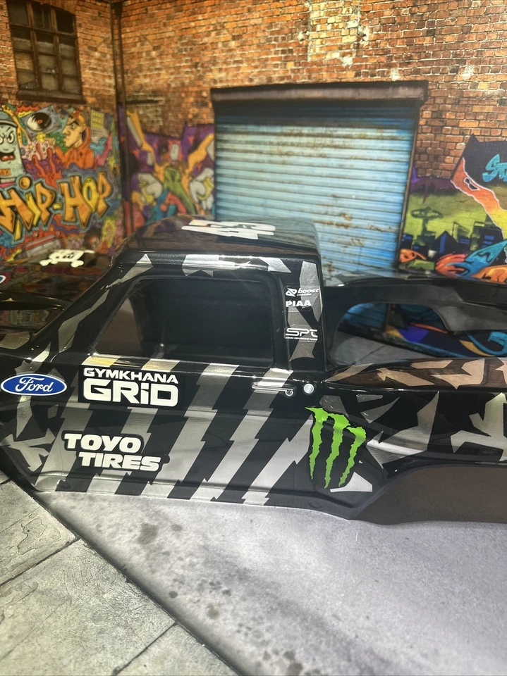 Hoonigan Unlimited desert racer (UDR) Custom Painted 1/7 Scale Body Only F-150 - Image 3 of 4