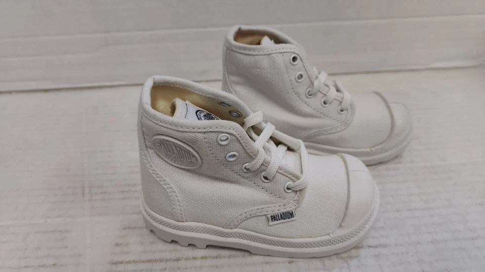Palladium Kids Pampa HI encaje niño talla 6 Foto 2 de 4