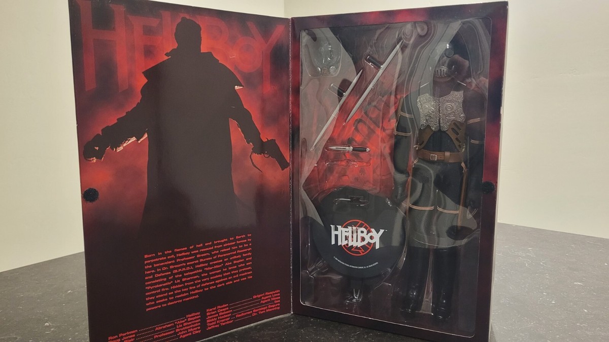 Hellboy Kroenen 2004 SDCC Exclusive Hellboy 1/6 12