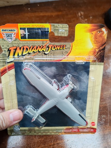 Indiana Jones Ford Tri Motor Airplane With Playmat HVM62 Matchbox Sky Busters - Picture 4 of 7
