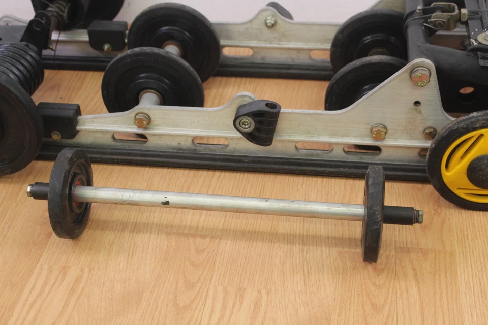 Ski-Doo Summit 600 1999 suspensión trasera patín 136" Foto 2 de 4