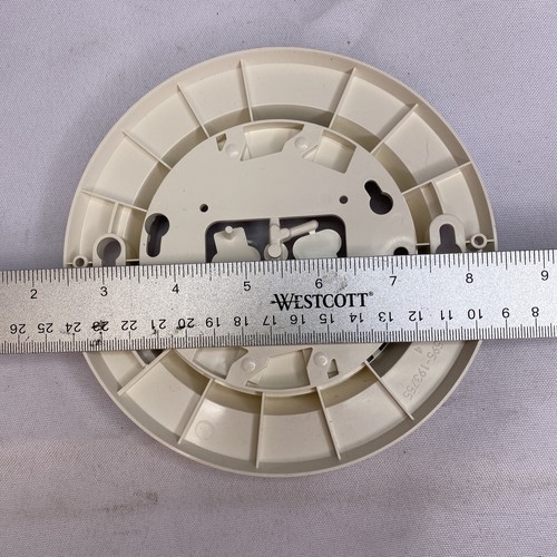 Siemens Building Technologies Model DB-11 /-11E/ 8853 /-11C Smoke Detector Base - Picture 3 of 6