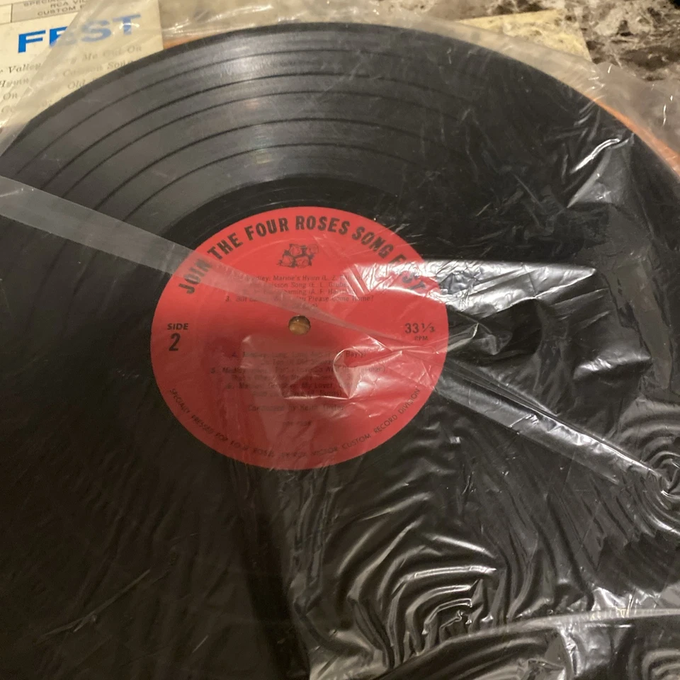 VTG 1960s Join the Four Roses Song Fest Vol 2 Marines Hymn L9OP-9557 VG Vinyl LP - Image 4 of 4