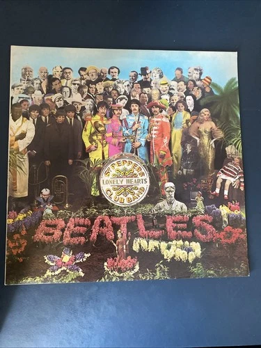 The Beatles Sgt. Peppers Lonely Heart Club Band Vinyl 1967 PCS 7027