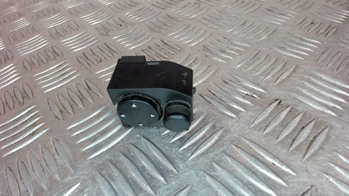 Schalter Aussenspiegelverstellung Audi A4 Avant 1.6 B5 2000-2001