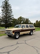 1988 Chevrolet Suburban V2500 4x4 Suburban 3/4 ton 8 lug on eBay