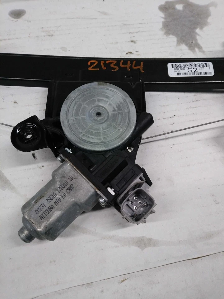 Regulador de janela de porta dianteira direita usado serve: 2017 Nissan Sentra elétrico F - Imagem 2 de 4