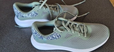 UA Under Armour Damen Laufschuhe Sportschuhe mintgrün 38,5 EU  CHARGED