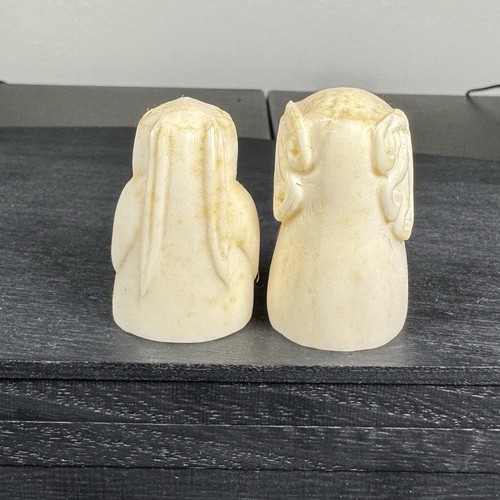 Vtg. Hand Carved Chinese Stone Thimbles Rabbit And Dog - Picture 3 of 4