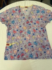 UNIFORM SCRUB BY DICKIES VALENTINE TOP PURPLE W/MULTICOLORED HEARTS Q-8