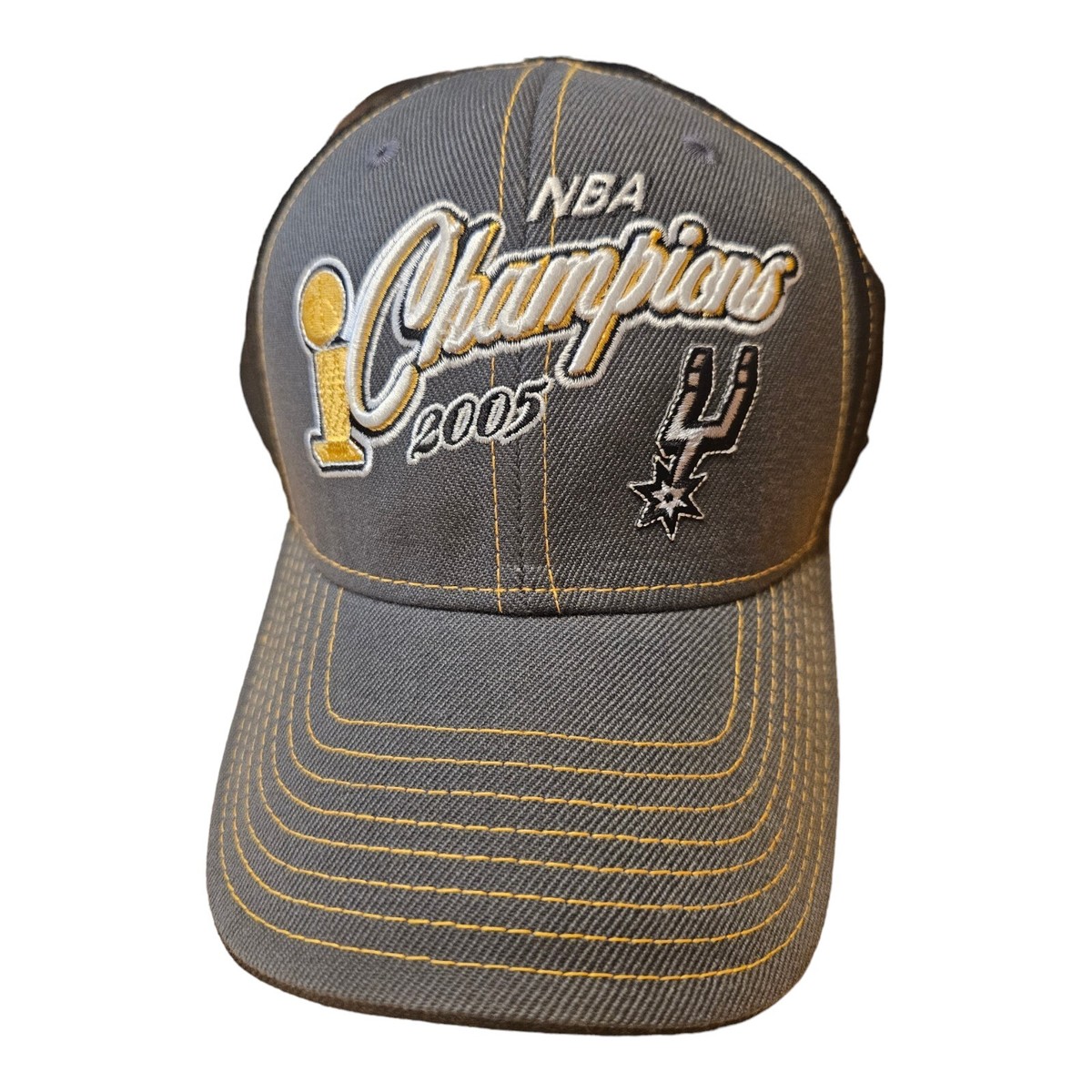 San Antonio Spurs スナップバックキャップ NBA 2005 San Antonio Spurs NBA Champions Strapback Trucker Style Cap