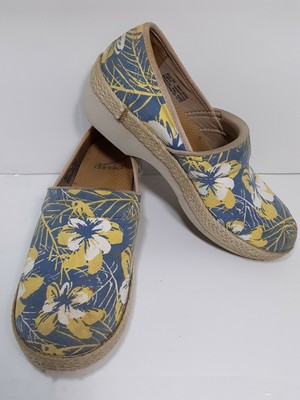 yellow dansko clogs
