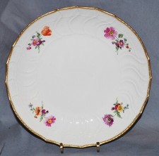 Bowl KPM Berlin, Neuosier, flower painting, serrated gold rim, 20 cm, 1st choice, old