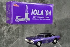 Racing Champions 1 24 Scale Premium Diecast Iola Car Show '04 71 Plymouth Cuda