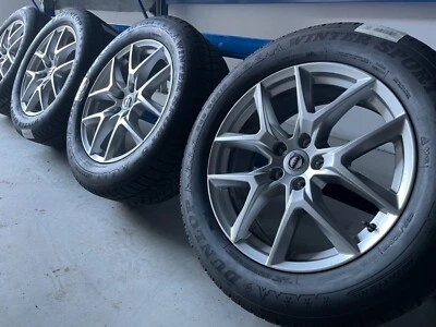 ORYGINAL VOLVO XC60 31423851 WINTER KOMPLETTRÄDER DUNLOP WINTER SPORT 5 18” - Bild 1 von 4
