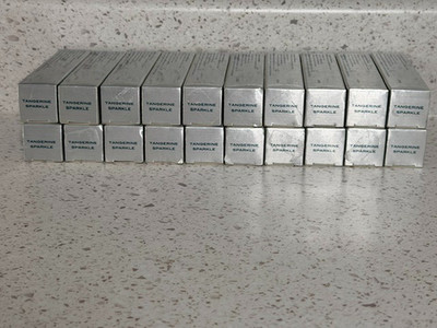 20 Kaplan MD Lip 20 Gloss Moisture Therapy + SPF Tangerine Sparkle