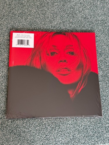 Miley Cyrus Bass Persuades Ruby Red Vinyl limited Edition Alternate Cover NEU prezzo ebay