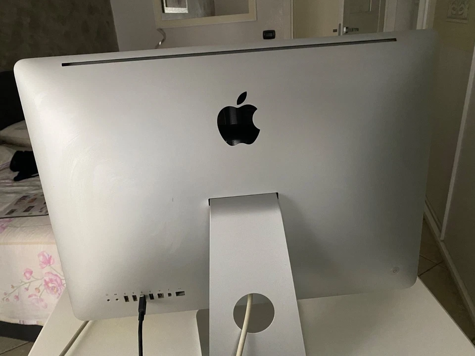 I Mec 2011 apple, computer completamente funzionante, in perfette condizioni - Immagine 4 di 4